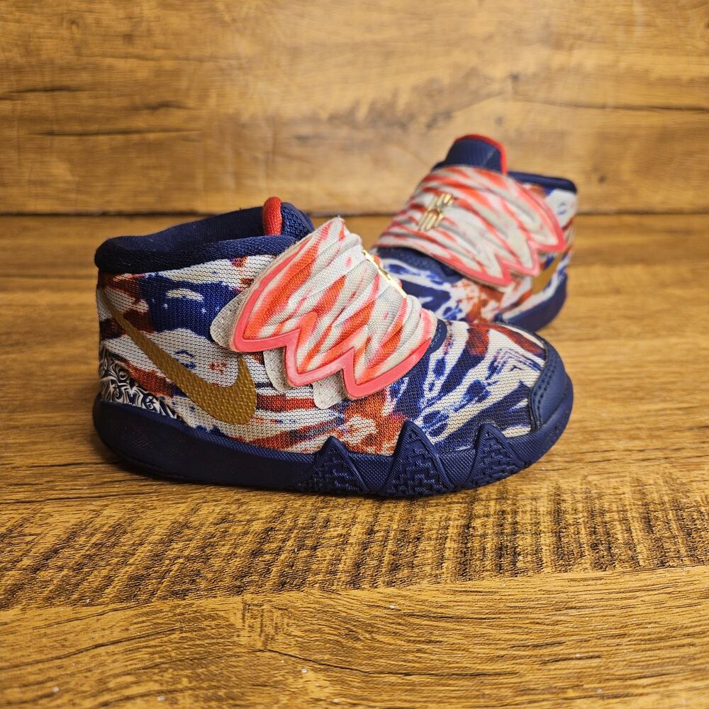 Nike kybrid S2 "what the USA" Red White blue slip on sneakers sz 6 C